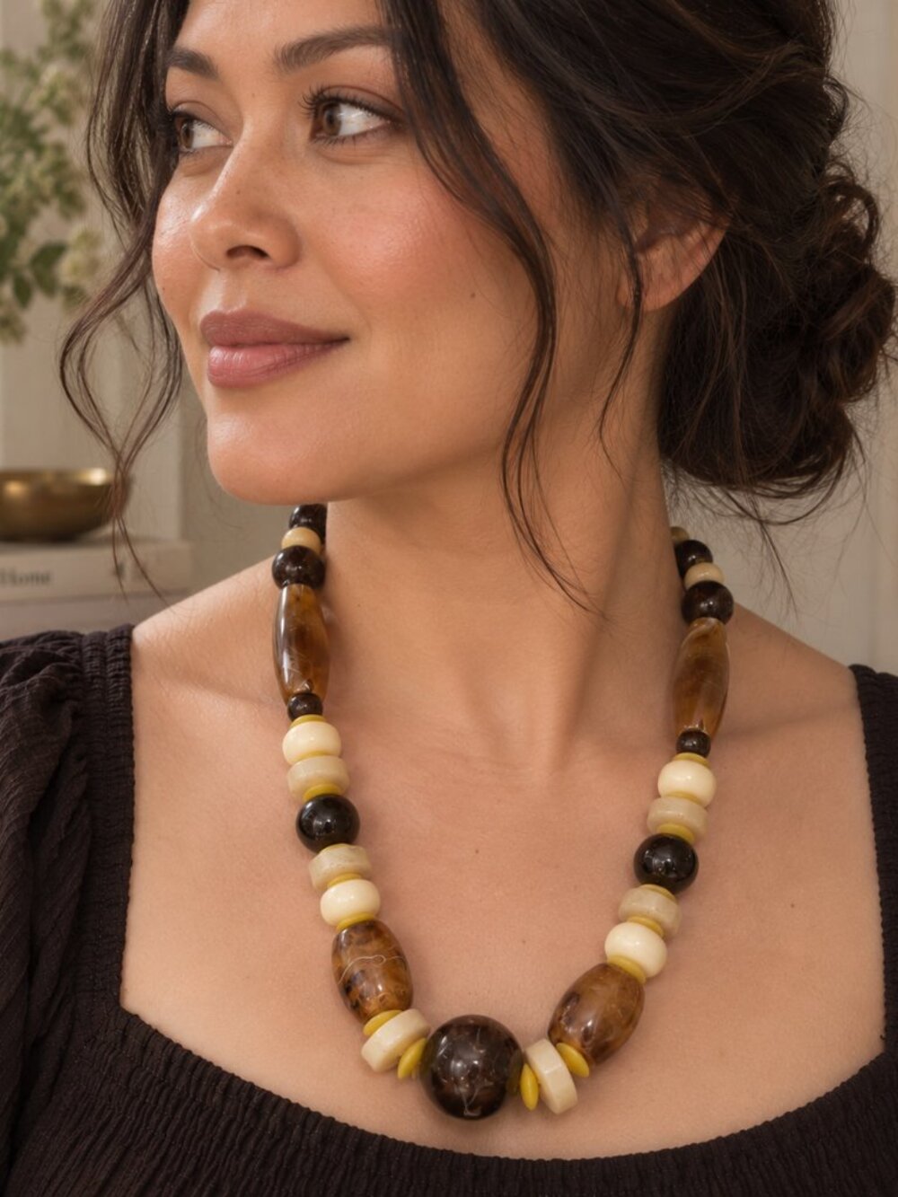 Retro Marbled Lucite Statement Necklace | Caramel, Chocolate & Cream | MCM